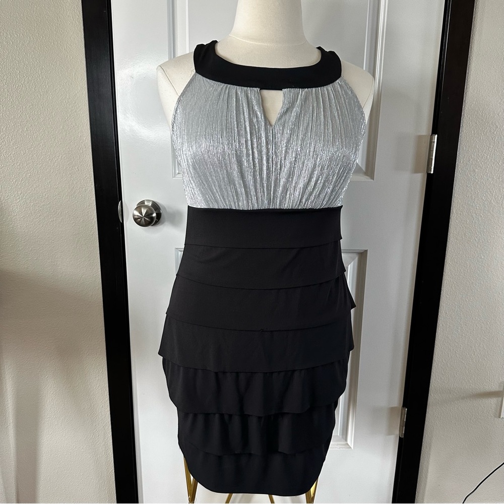Dress En Focus Studio Black & Silver Sleeveless High-Neck Pencil Dress | 14W